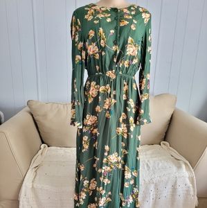 Beautiful bohemian floral green maxi long dress size L